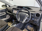 コンパクトボディで狭い道でもスムーズに走れる取り回しのよさ。運転もラクラクです。