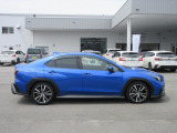 【SUBARUふれあいフォローシステム】定期的なアフターフォローシステムです。まず納車1ヶ月目に無料で点検・整備を行ない、その後6ヶ月ごとのセーフティチェック、12ヶ月法定点検を事前にご案内いたします