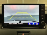 バックでの車庫入れも安心です! リアカメラが付いているバックモニター付のナビを装備しております。操作線もついており距離感も画面から確認できます。