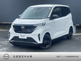 当店のサクラをご覧いただきありがとうございます☆人気のホワイトパールにオシャレなラインが入った90周年特別仕様♪当社の試乗車だったお買得車が入りました!