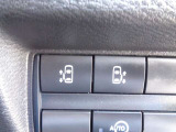 両側とも電動オートスライドドアです。運転席からも操作できて便利です。