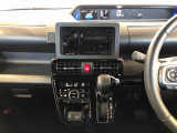温度を設定すれば、自動で車内の温度管理をしてくれる優れものです♪ATミッションで運転楽々