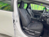 ドライバーによって運転しやすいポジションは異なり、あの車はどうなのか不安なこともありますよね。気になるお車は店頭で乗り込んでご確認いただけます♪