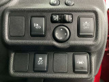 運転席スイッチ部 安全装備もばっちりで安心です