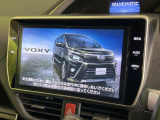 【純正ナビ】人気の純正ナビを装備しております。ナビの使いやすさはもちろん、オーディオ機能も充実!キャンプや旅行はもちろん、通勤や買い物など普段のドライブも楽しくなるはず♪