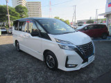 【お車でのアクセス】東名横浜町田ICが最寄。保土ヶ谷バイパス上川井ICから八王子街道(旧R16)を目黒交差点方面へ/国道246号目黒交差点から八王子街道を鶴ヶ峰方面へ。 東名高速脇の大きな看板が目印。