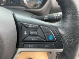 日産プロパイロット付きです!高速道路の運転で疲れが軽減できます!さらにハンドルを握っているだけでハンドル操作を支援してくれます!