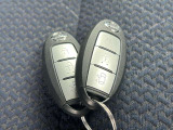 室蘭のお店ですが、全国の日産ディーラー統一のワイド保証(1年間走行距離無制限)付きで販売していますので、ご安心下さい。保証期間の延長も可能です。保証は、お近くの日産のお店で対応可能です。