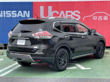 エクストレイル 2.0 20X ブラックエクストリーマーX 4WD 2列車