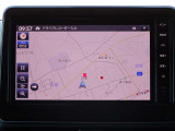 【ナビ】メモリーナビ(MM222D-L)付きです。目的地を設定すれば初めての場所でも簡単に行くことができます。もちろん音楽だって聴けちゃいます♪