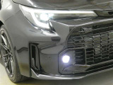 LEDヘッドライトです。デザイン性がよくとても明るいので、夜間の走行や悪天候でも安心です。しかも長寿命!