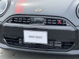こちらのお車はMINI NEXT鶴ヶ島に展示中です。☆お問合せをお待ちしてます!