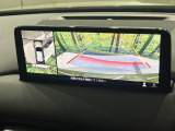 【360&deg;ビューモニター】専用のカメラにより、上から見下ろしたような視点で360度クルマの周囲を確認することができます☆死角部分も確認しやすく、狭い場所での切り返しや駐車もスムーズに行えます。