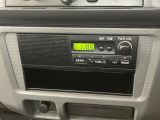 品質へのこだわり!フロアマットやシートなど車内をキレイに清掃し、ニオイや汚れなどを徹底的にクリーニングしてもらっております。室内はピカピカです☆