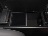 このエンジンルームをご覧下さい!埼玉トヨペットのお車は全て「ピカット一平」で、お車を隅々までピッカピカにしております。見えないところも手を抜きません!!