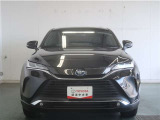 走りと実用性を両立した人気SUV!高い走行性能と広い室内で、あらゆるシーンに対応できるモデルです。