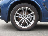 月々のお支払いを抑えやすい残価設定ローンもご用意。無理のないプランでBMW・MINIをご購入いただけます。