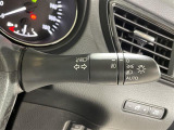 【オートライト(AUTO)】外の明るさをシステムが感知して、自動でヘッドライトが点灯します!ヘッドライトをつけ忘れを防ぐ便利機能です。