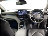 オシャレなインテリアで運転する気分も盛り上がりますよね^^