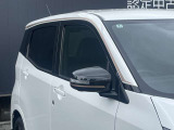 スタイリッシュなドアミラーウィンカー☆90周年記念車特別装備のラインもオシャレです♪