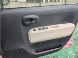 ナガイロングオートでは、国産車・外車とも全メーカーの軽自動車・普通車を取り扱っております。中古車・登録(届出)済未使用車だけでなく、新車のこともナガイロングオート新発田店にお任せください。