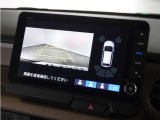 ◆リアワイドカメラシステム◆3種類の表示で後方確認をサポート♪セレクトレバーを「R」の位置に入れるとカメラ画像に切り替え。ノーマルビューでは従来のリアカメラと同様の標準的なビューで表示します!