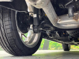 お車を安心してお乗りいただく為には、足回りの定期点検が欠かせません。サービスサポート(有償保証)では無料点検もご提供しており、安心のカーライフをお過ごしいただけるサポート体制が整っています。