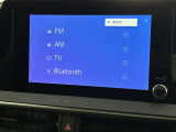 ブルートゥースに接続することにより、スマホに入ったお気に入りの音楽を車内で楽しむことができます♪あると本当に便利な機能になっています!