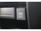 シガーソケットが付いているので、車から電源を取ることが出来ます!
