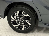 タイヤサイズは155/65R14!純正アルミホイール!残り溝は5ミリ程度です!