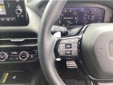 【ステリモ】ステアリングリモコンスイッチにてオーディオ操作可能となっており、運転にも集中できます。少しでも視線移動を減らし事故に遭う確率を下げます。