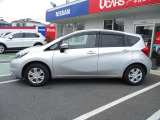 万が一のトラブルにも、全国の3000ケ所の日産サービス工場で修理可能!!年間走行距離無制限、バッテリーも保証対象です!
