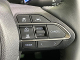 【レーダークルーズコントロール】高速道路での長距離走行が楽に!!自動で速度を保つクルーズコントロールが、衝突軽減システムと連携し、前方の車両を感知して車間を保つように速度調節してくれます!!