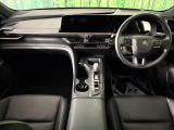 クラウンクロスオーバー 2.5 G アドバンスト レザー パッケージ E-Four 4WD 