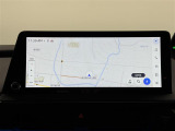 【12.3インチナビ】ナビゲーションや多彩なオーディオ機能を搭載した12.3インチのワイドディスプレイ。Apple CarPlayやAndroidAutoにも対応します。