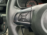 ステアリングスイッチ装備!運転しながら手元でオーディオの操作などができます。