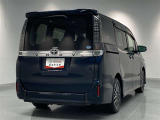 トヨタセーフティセンス(TSS)搭載。衝突被害軽減ブレーキなどの安全運転を支援する装置を搭載し、ドライバーの安全をサポートします。