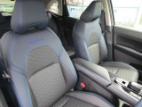 ひじ掛けもありますので運転が楽になります。オーテック専用のシート