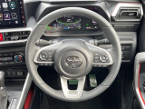 【ステアリングスイッチ】運転中、前方から目線をそらすことなく、オーディオ等の操作が可能な便利機能!安心&快適なドライブを演出してくれます♪