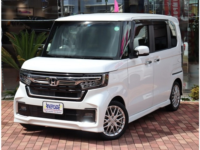 ホンダ N-BOXカスタム 
