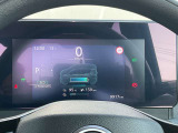 運転支援システムや、安全装置の設定を行うことができます。