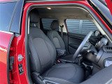 ◆LIBERALAは、輸入車選びの新たなスタイルを提案するインポート・セレクト・ブランドです。オーナー様となる方がクルマから直接感じる感性を第一にした、最良の一台との出会いをコーディネートいたします。