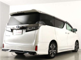 当店では、厳選された車両のみ展示しております。アルファード・ヴェルファイアに特化した専門店ならではの豊富な在庫の中から、お気に入りの一台をお探しください!