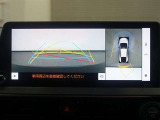 パノラミックビューモニター付きで、車両の周囲を確認することができるので安心できますね♪