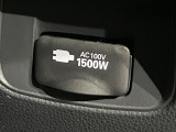【1500Wアクセサリーコンセント】消費電力1500Wまでの家電が使えます。キャンプやスポーツ・アウトドアでのアクティビティはもちろん、災害・停電の際に大活躍♪