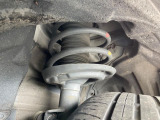 お車を安心してお乗りいただく為には、足回りの定期点検が欠かせません。サービスサポート(有償保証)では無料点検もご提供しており、安心のカーライフをお過ごしいただけるサポート体制が整っています。
