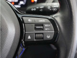 ◆アダプティブクルーズコントロール◆予め設定した車速内でクルマが自動的に加減速。前走車との適切な車間距離を維持しながら追従走行します。【LKAS】車線維持支援システムでステアリング操作を支援。