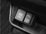 USB接続、スマートフォンの充電等にも便利なUSBチャージャー!使いやすい場所に装備されています。