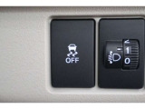 VSA(Vehicle Stability Assist)が装備!!VSAはコーナリング時の横滑りを抑制する機能と車両の急激な挙動変化を抑える機能で、安定した走行を実現していいます!!