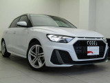 A1スポーツバック 25 TFSI Sライン 